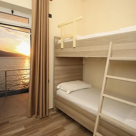 Hotel Blue Bay Kanine