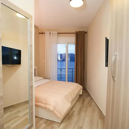Blue Bay Hotel *