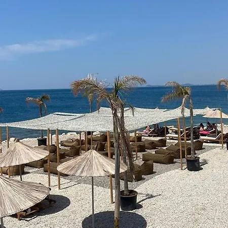 Blue Bay Отель *